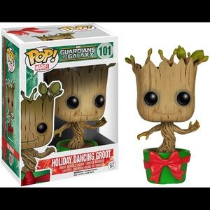 Holiday dancing groot
